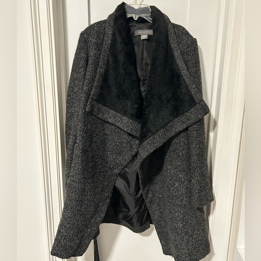 Suzy Shier Black Textured Wool Coat